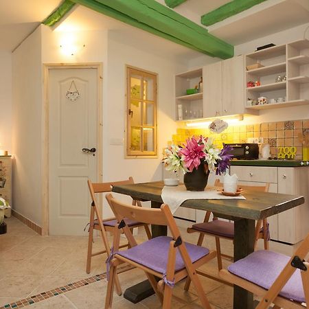 Studio With Garden In Rovinj Ngoại thất bức ảnh